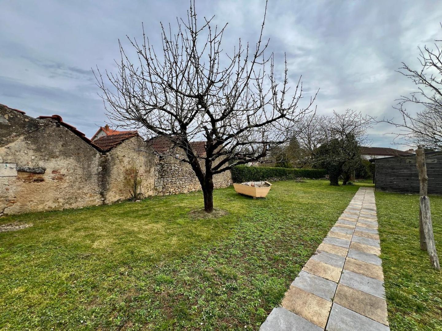 Chez Marcel - Maison 3 Chambres Lussac-les-Châteaux Kültér fotó