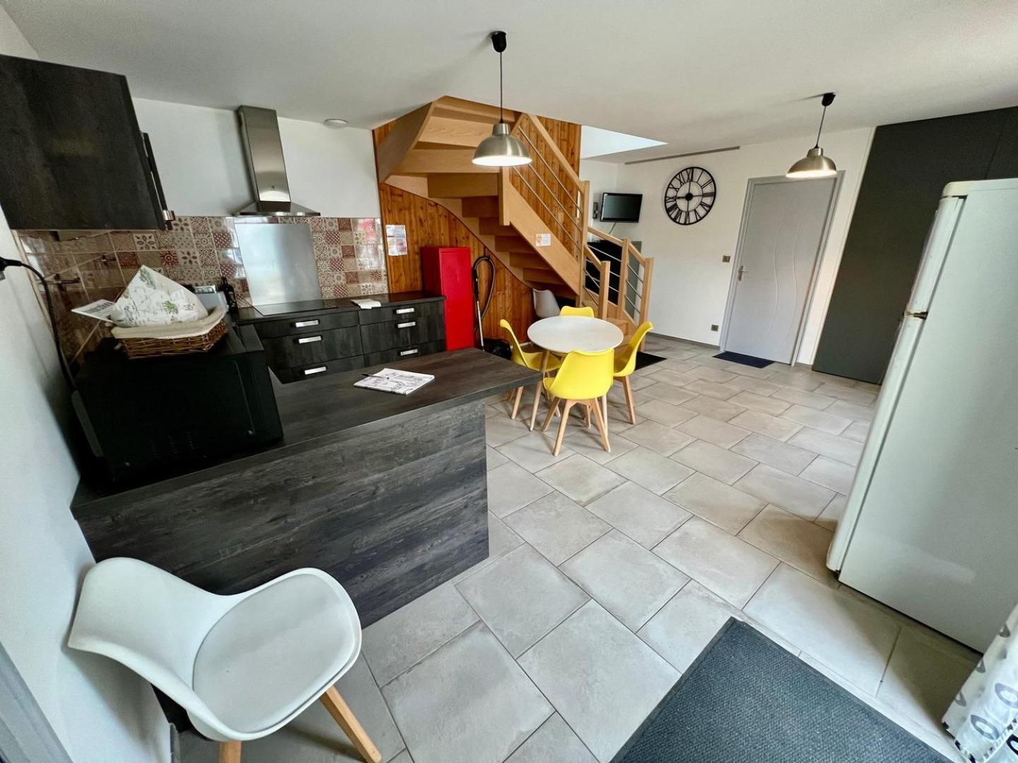 Chez Marcel - Maison 3 Chambres Lussac-les-Châteaux Kültér fotó